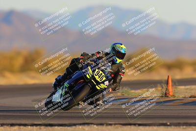 media/Jan-21-2023-CVMA (Sat) [[b9eef8ba1f]]/Race 12 Amateur Supersport Open/